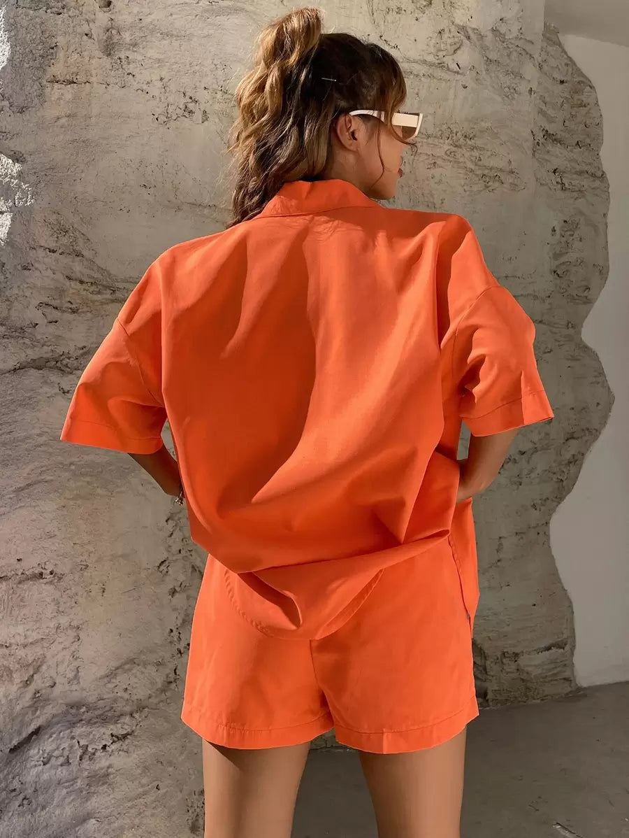 Camisa Ombro caído & Bermudas
